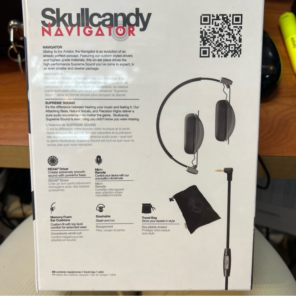 NIB Skullcandy Navigator Headphones - Picture 2 of 3